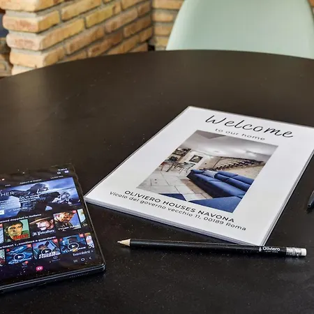 Lares Navona ローマ